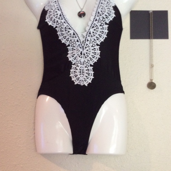 Very nice Lace top baiting suit  one piece - Picture 3 of 5